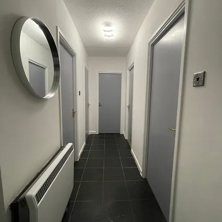 Cardiff Bay Apartment With Parking Exterior photo